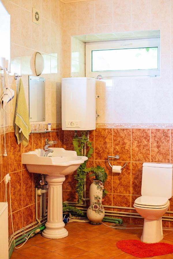 Smilgas Hotel Lici  Luaran gambar