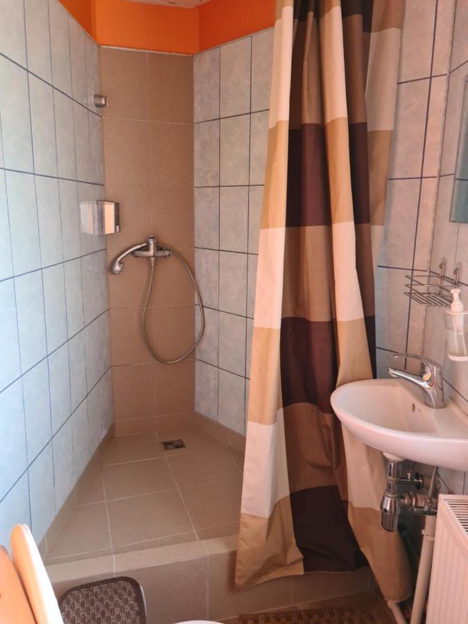 Smilgas Hotel Lici  Luaran gambar